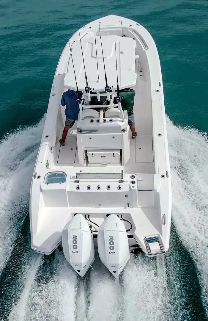 Read more about the article Sea Fox vs. Tidewater: Which Center Console Boat Is the Better Buy in Florida?