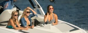 Read more about the article 🎙️ Looking for a Boat Near Melbourne, Florida? Here’s Why Top Notch Marine is Your Go-To Dealer