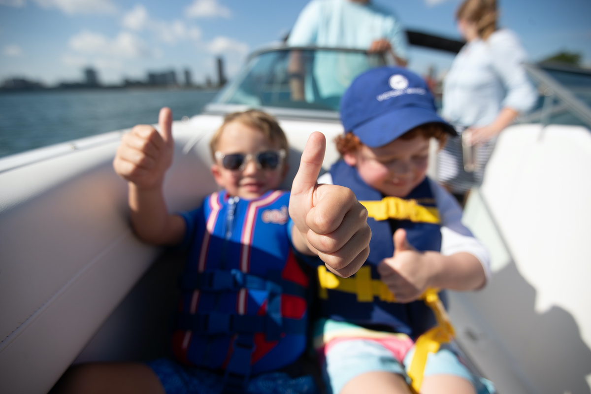 You are currently viewing Get Your Family Excited With Top Boating Activities for the Whole Family