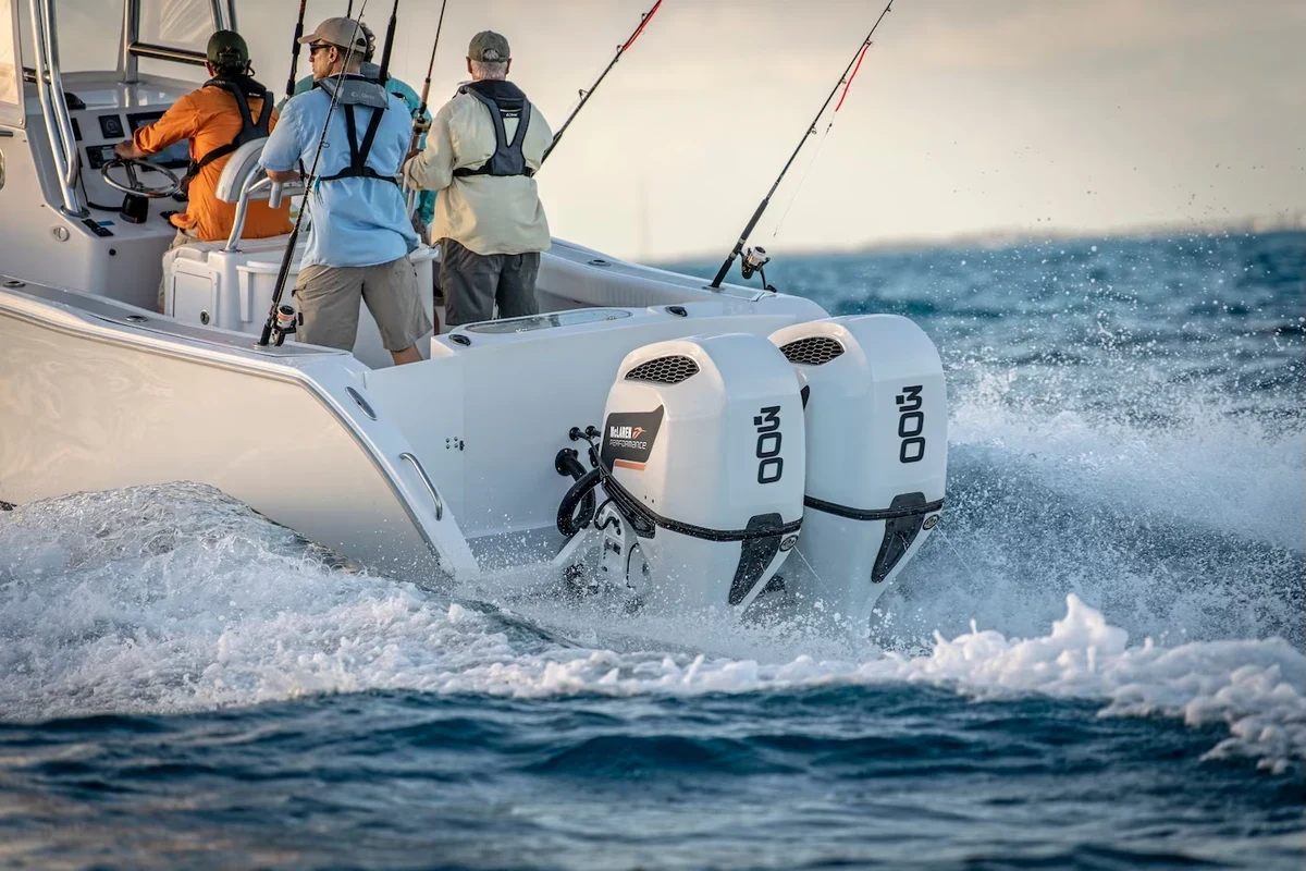 You are currently viewing How often should I service my Honda outboard motor?